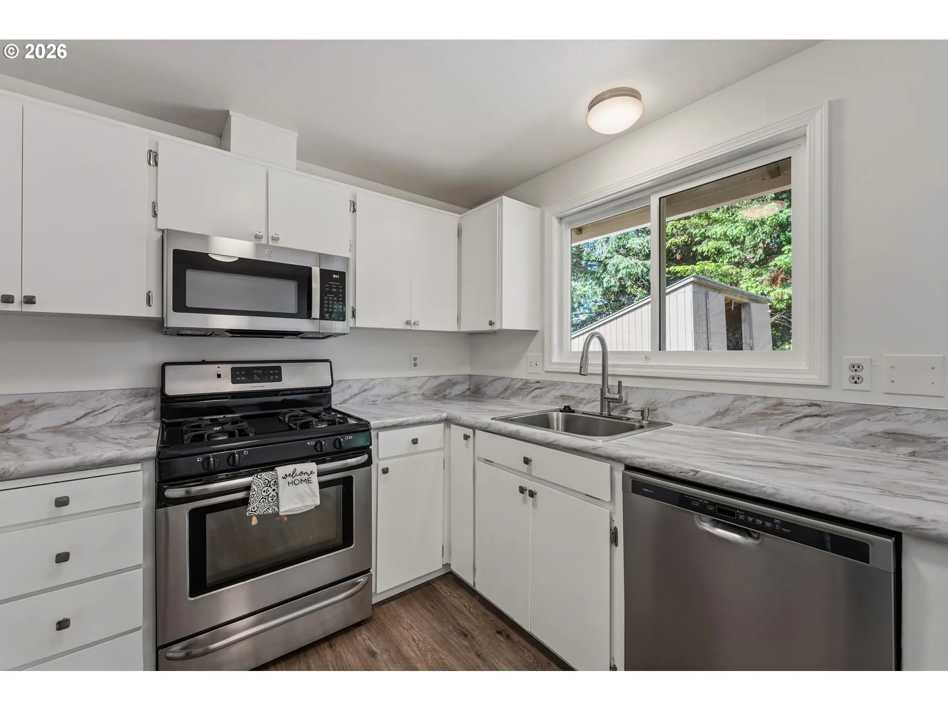 Kitchen-Oven