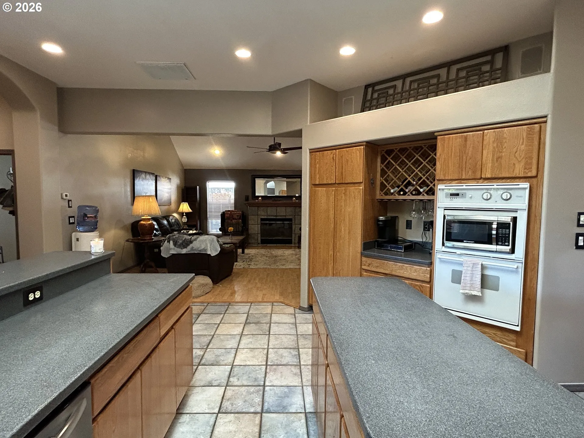 Kitchen/Living Room