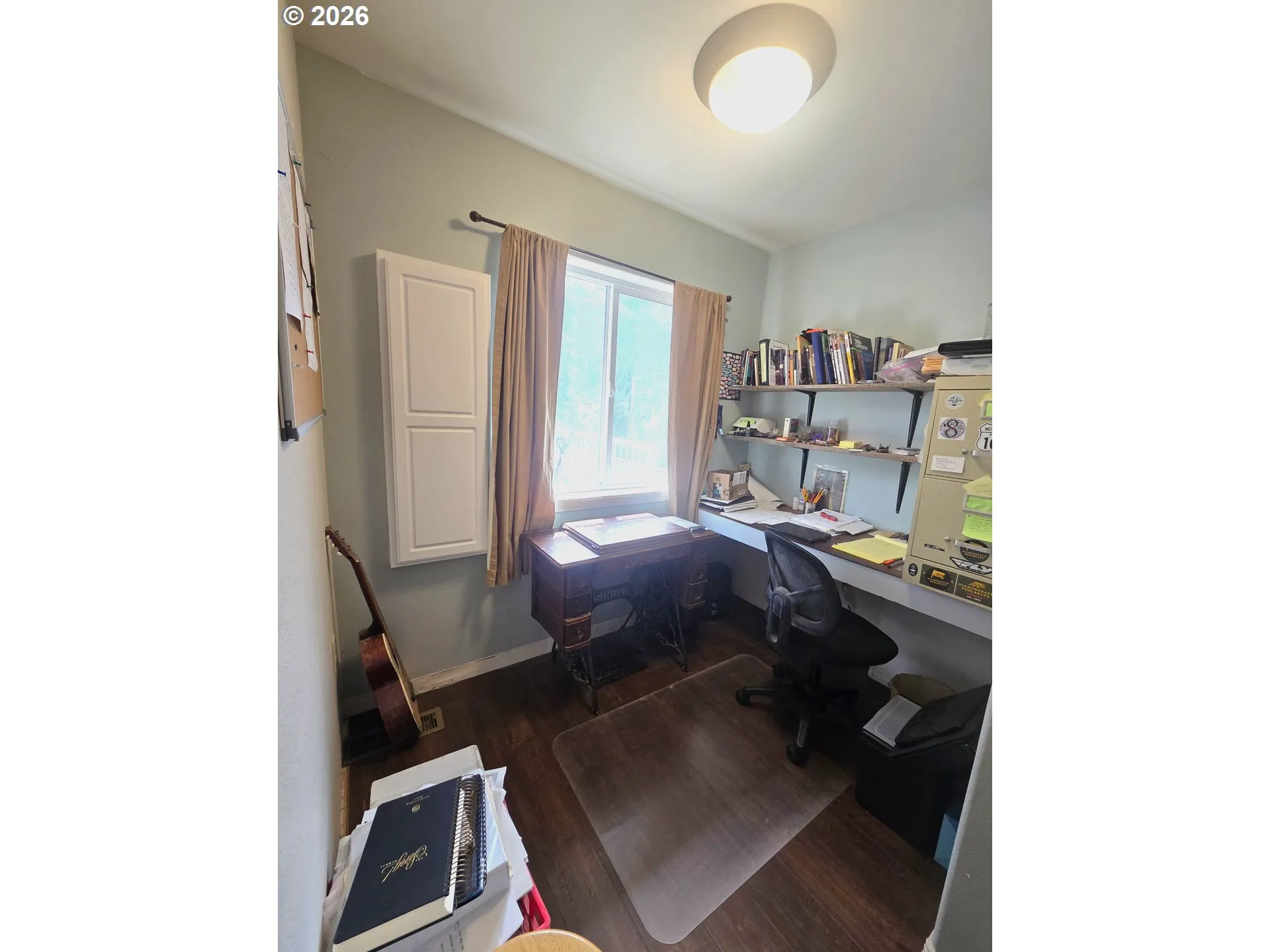 Den/Office-Main