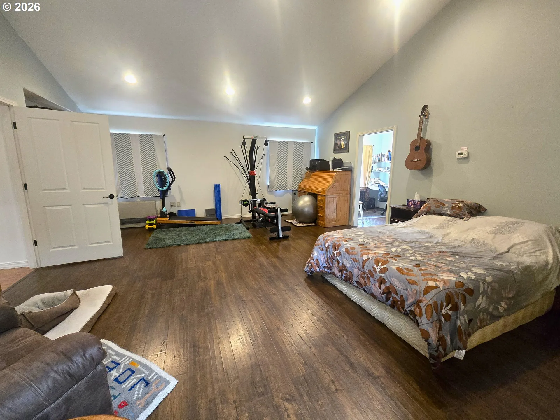 Primary Bedroom-Main
