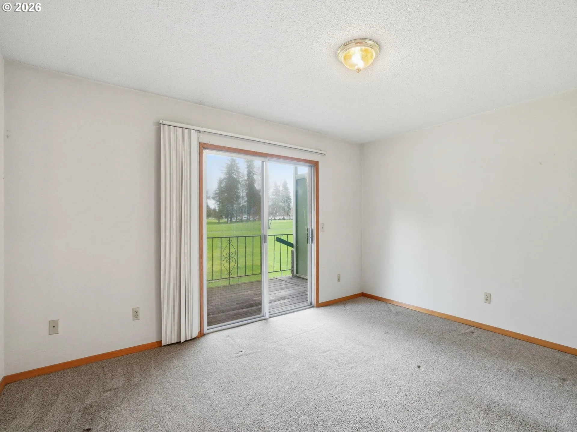 Primary Bedroom-Upper