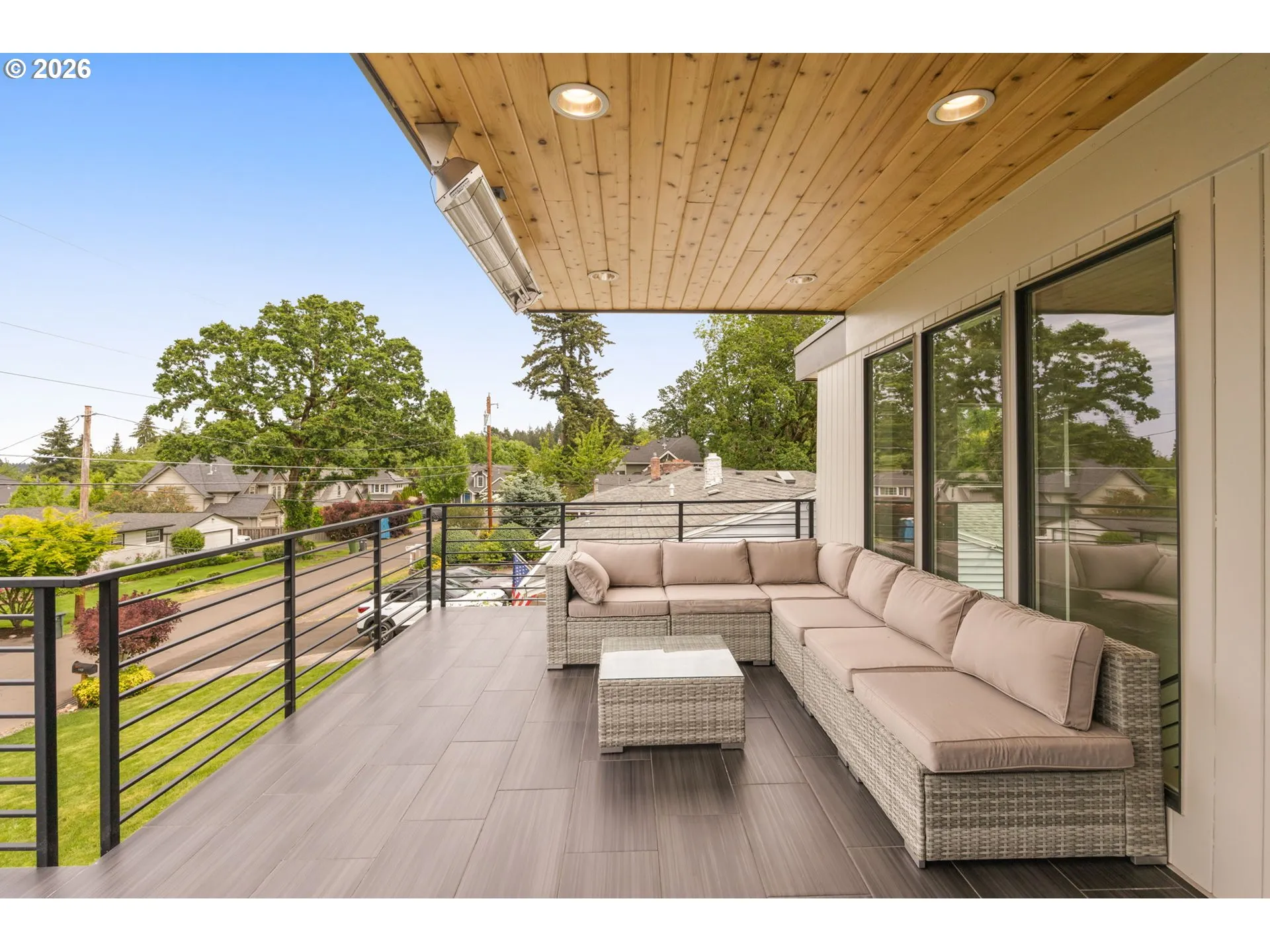 Deck-Upper