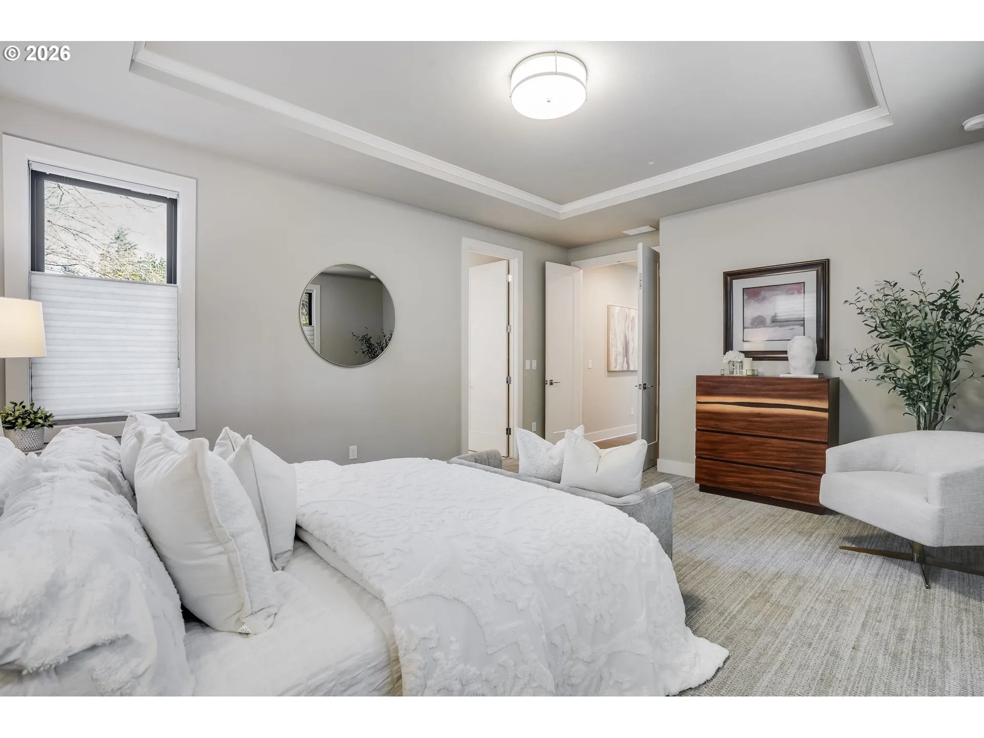 Bedroom, Owner's Suite-Main