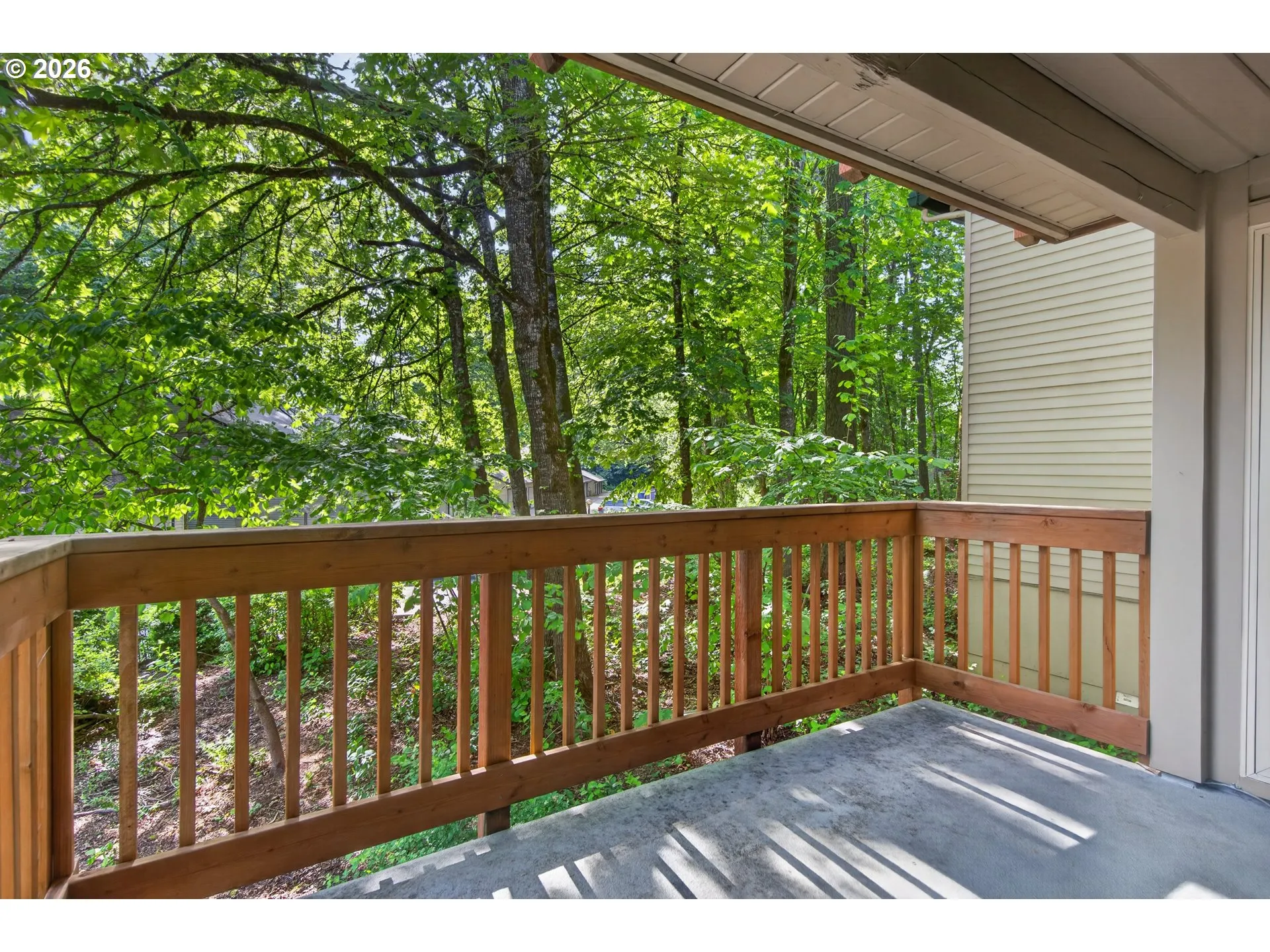 Balcony-Covered