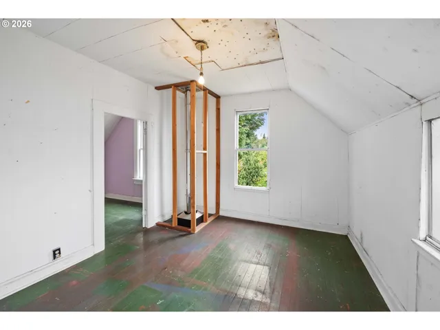 Bedroom-# 1