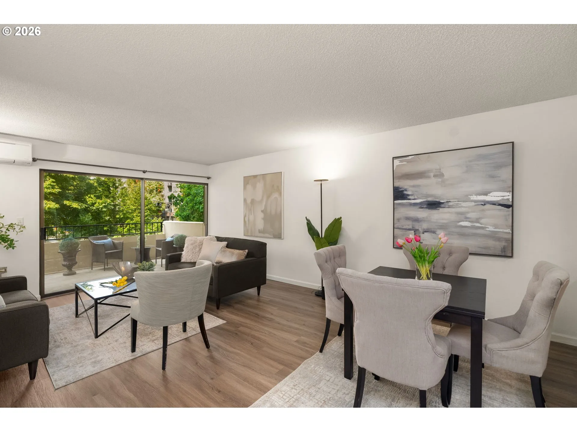 Living Room/Dining Room