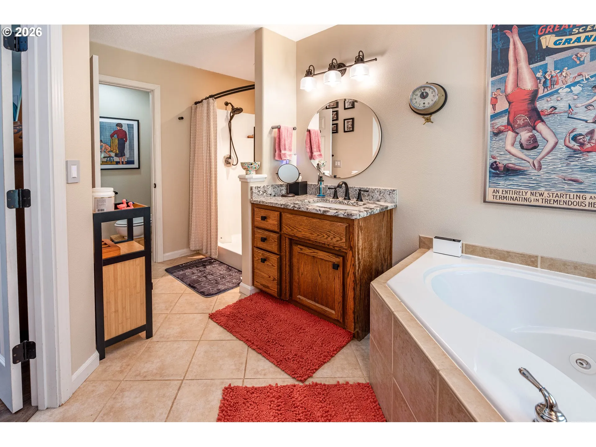 Bathroom, Attached-Garden Tub
