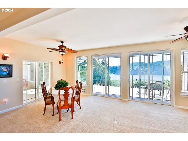 Dining Room-Formal