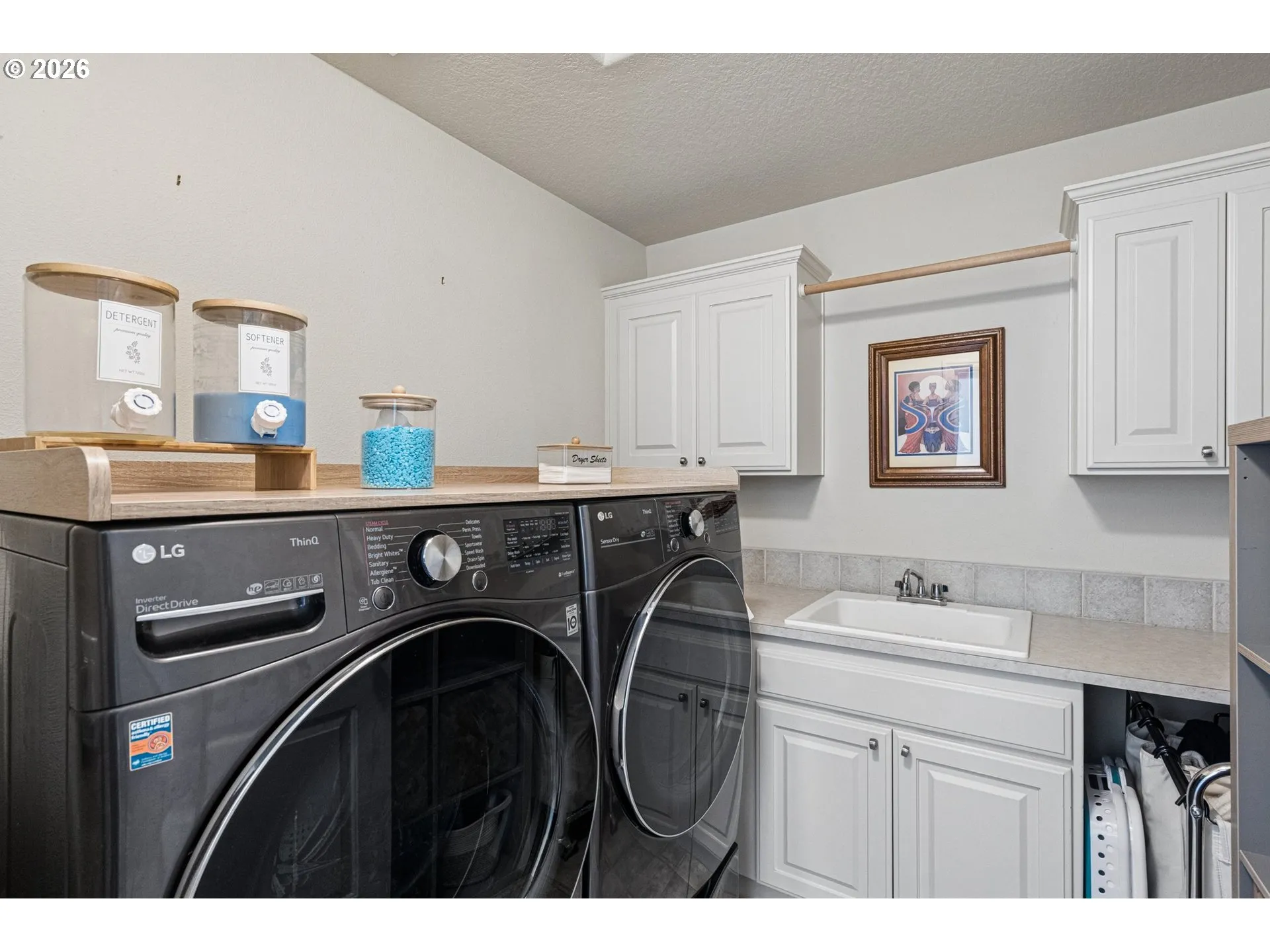 Laundry-Upper