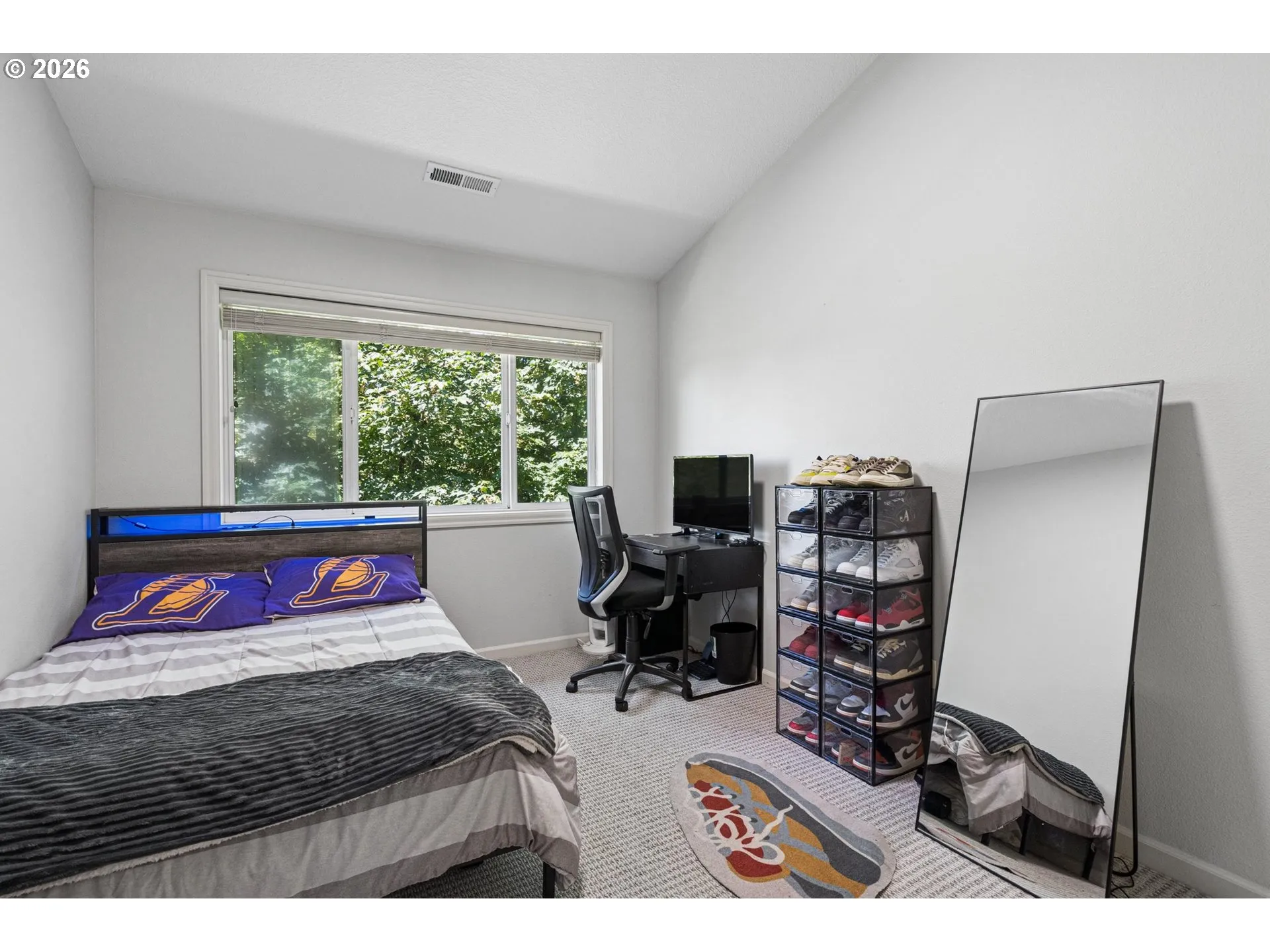 Bedroom-#2 Upper
