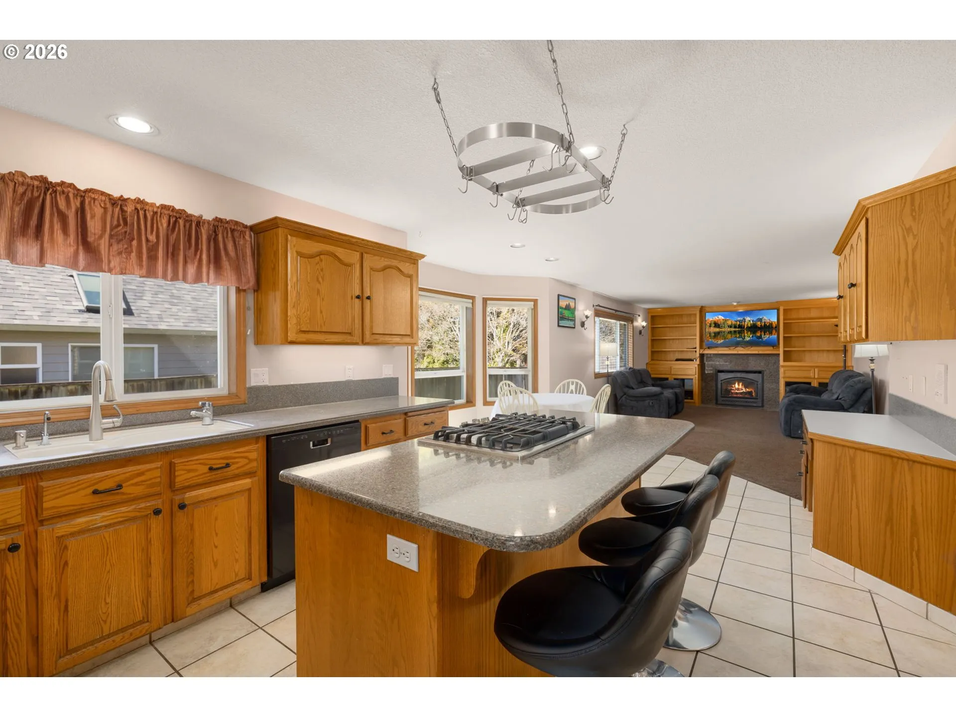 Kitchen-Island