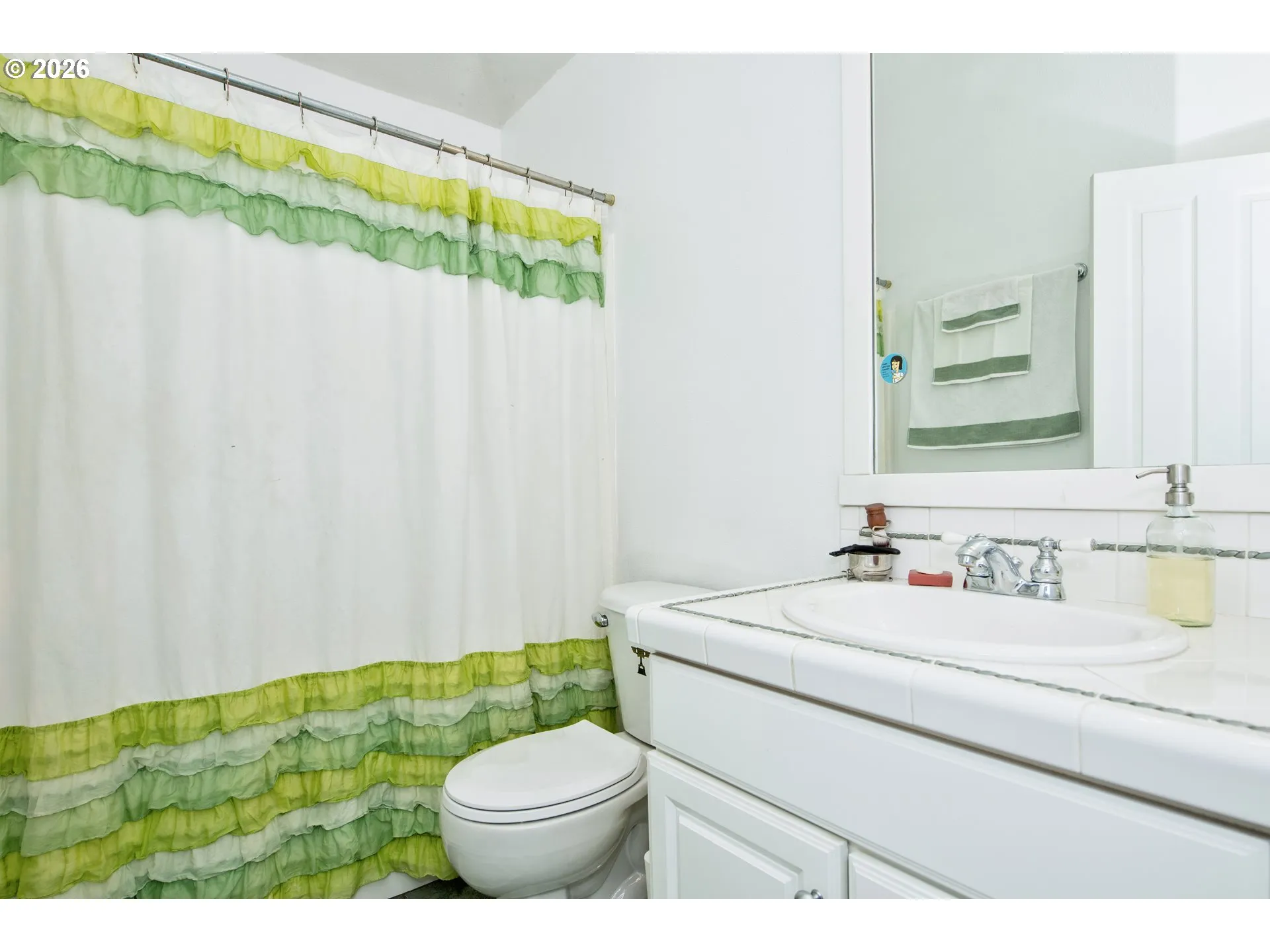 Bathroom-Upper