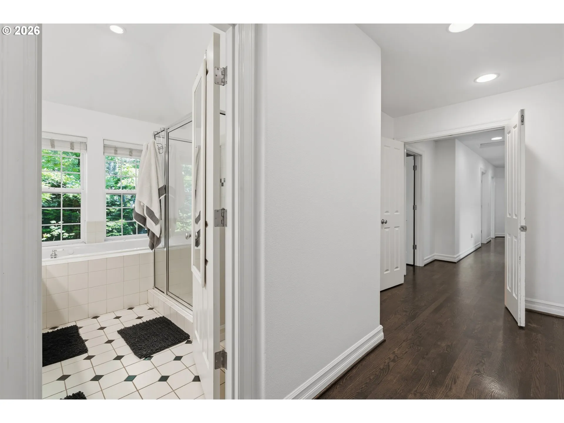 Bathroom, Attached-Walk in Shower