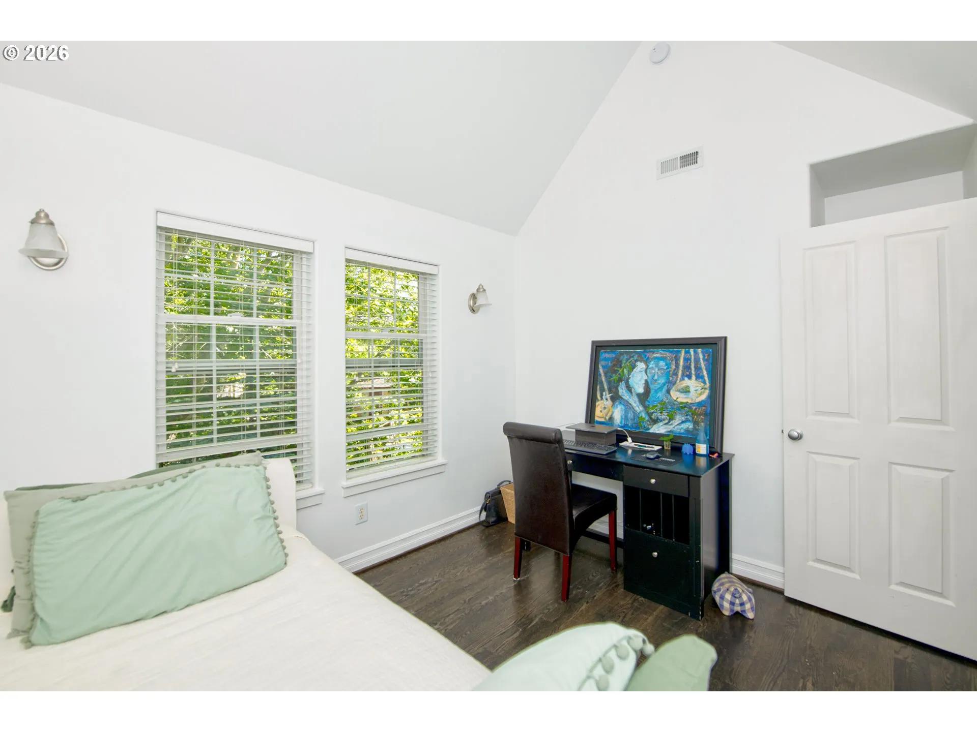Bonus Room-Upper