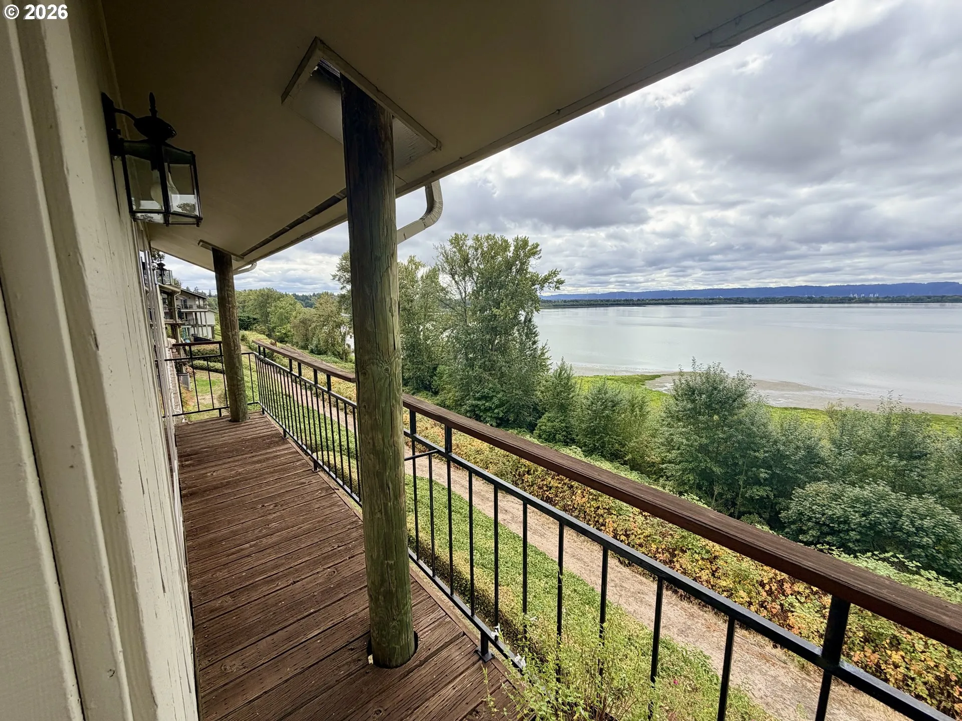 Balcony-SW Facing