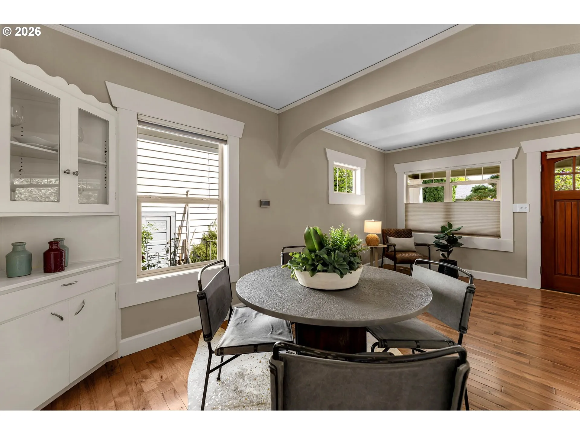 Dining Room-Built-In Cabinets