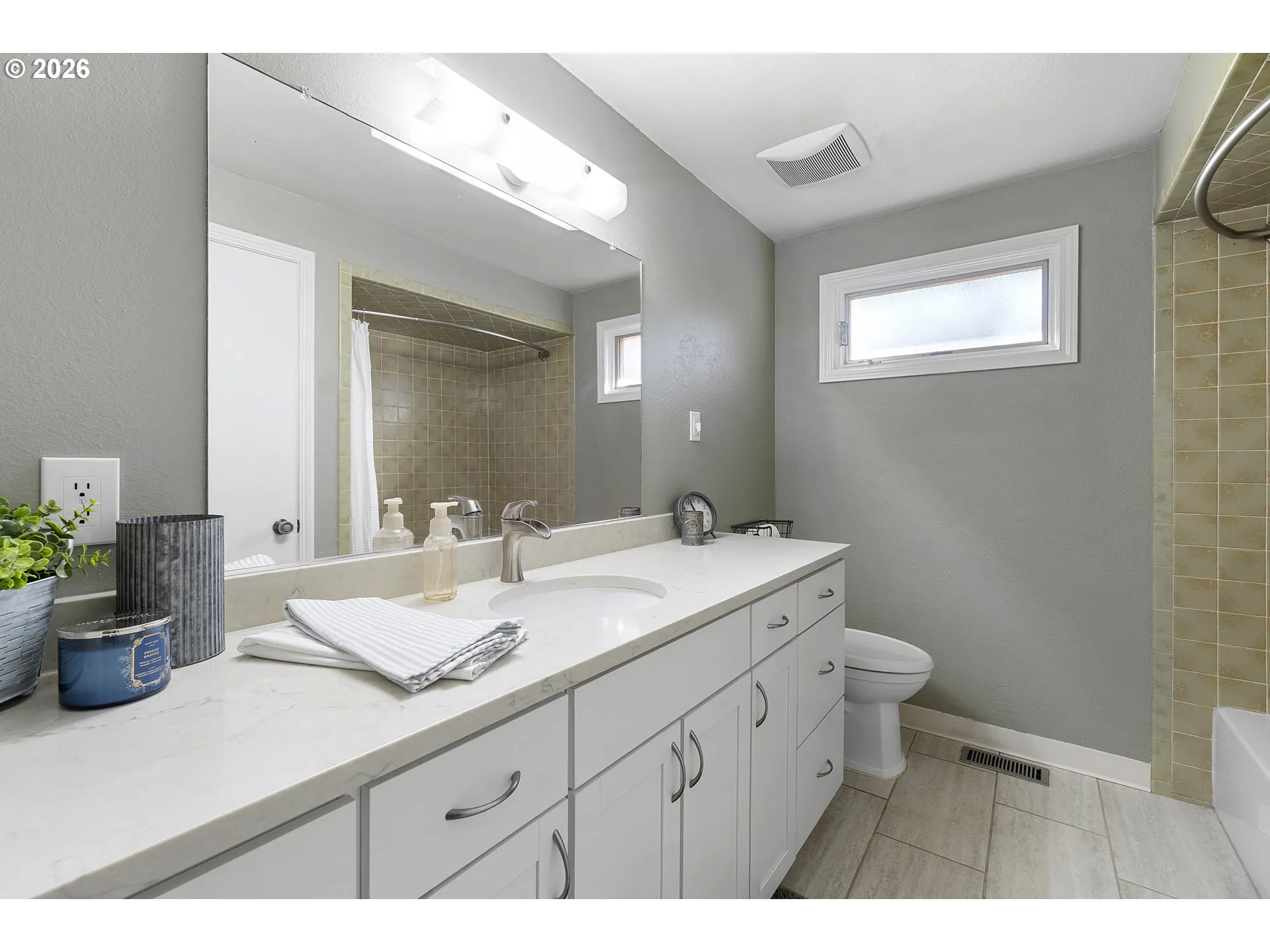 Bathroom-Hall