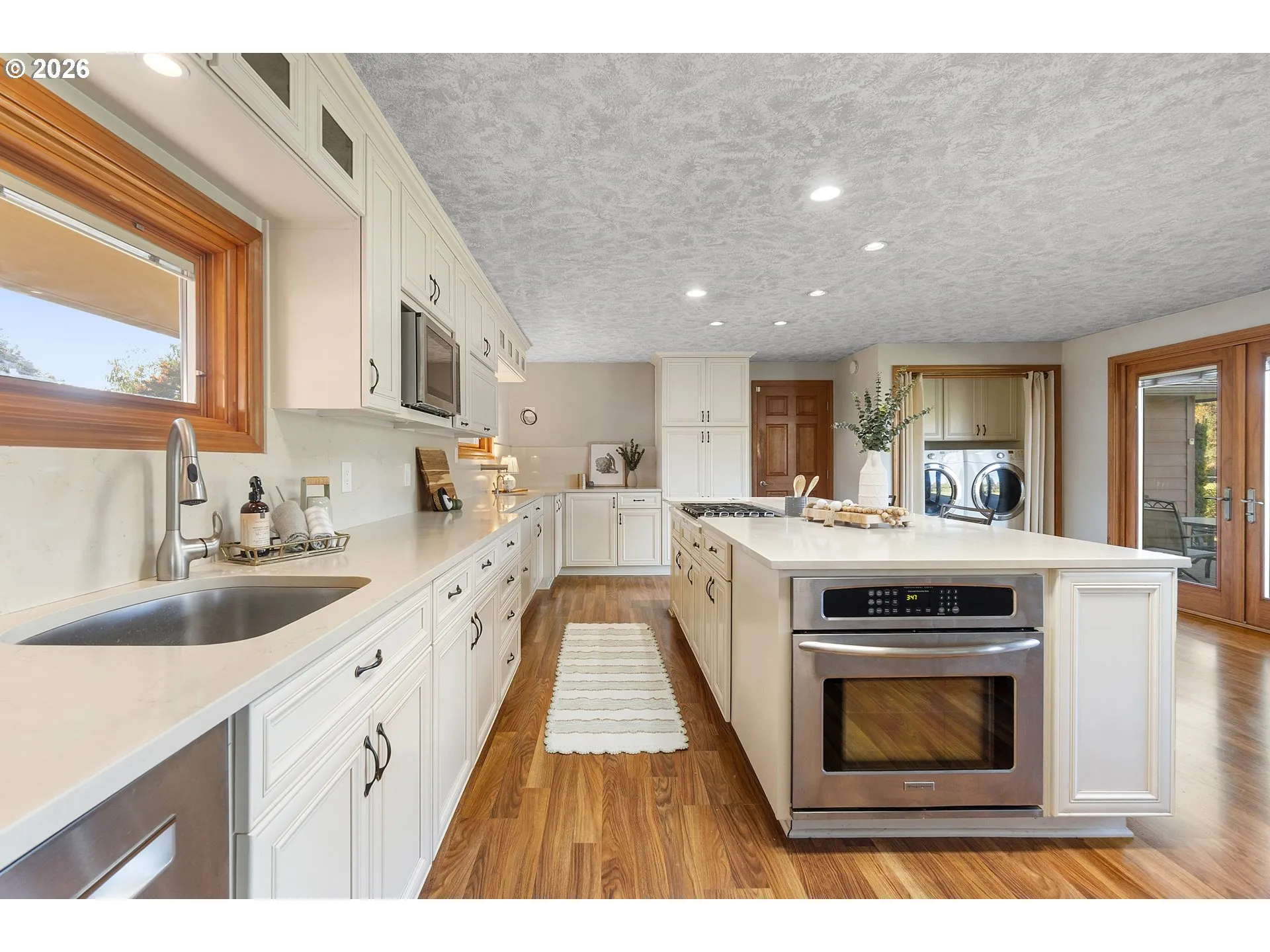 Kitchen-Oven