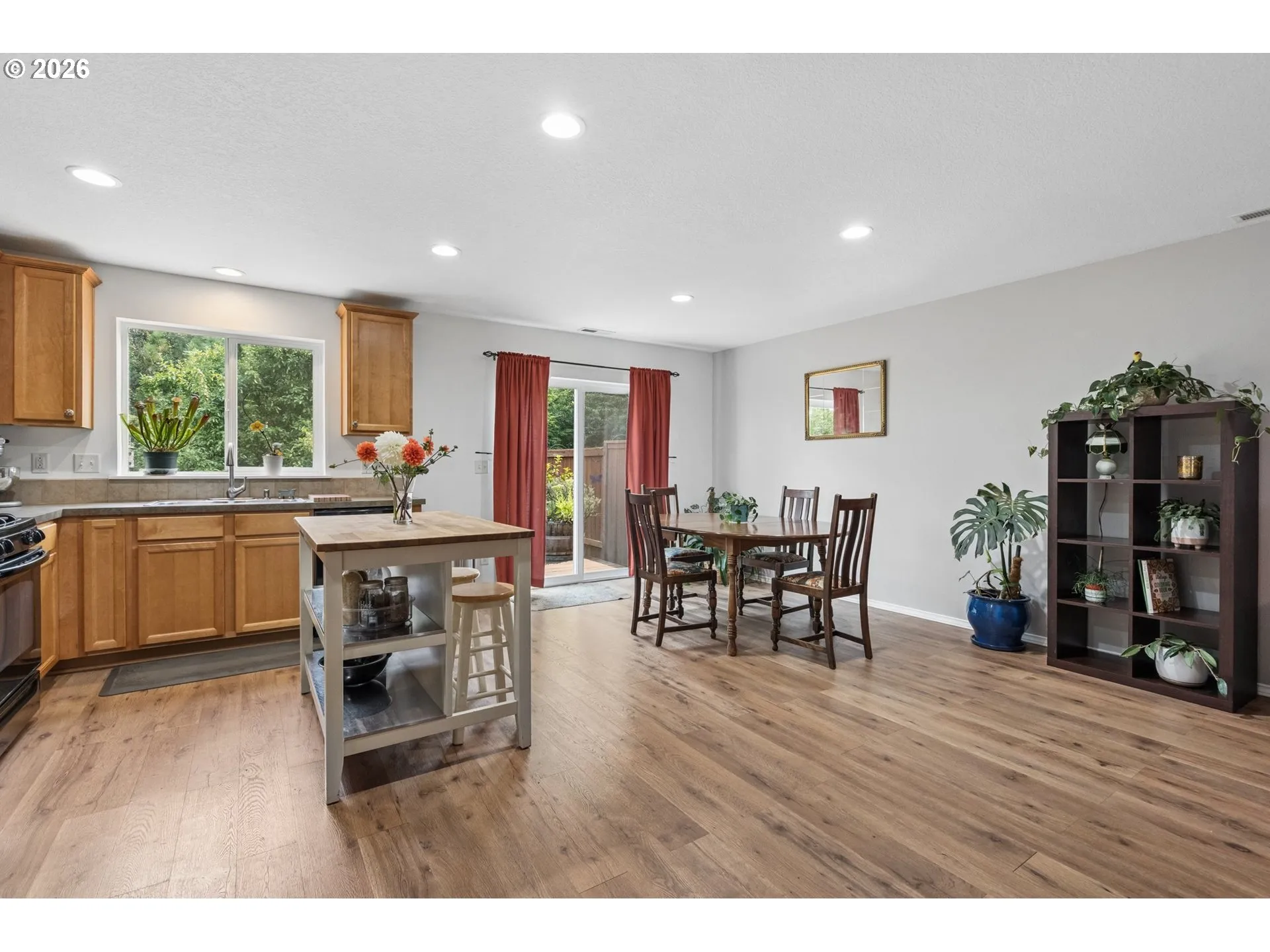 Kitchen/Dining Room