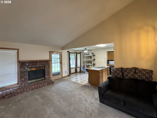 Kitchen/Living Room