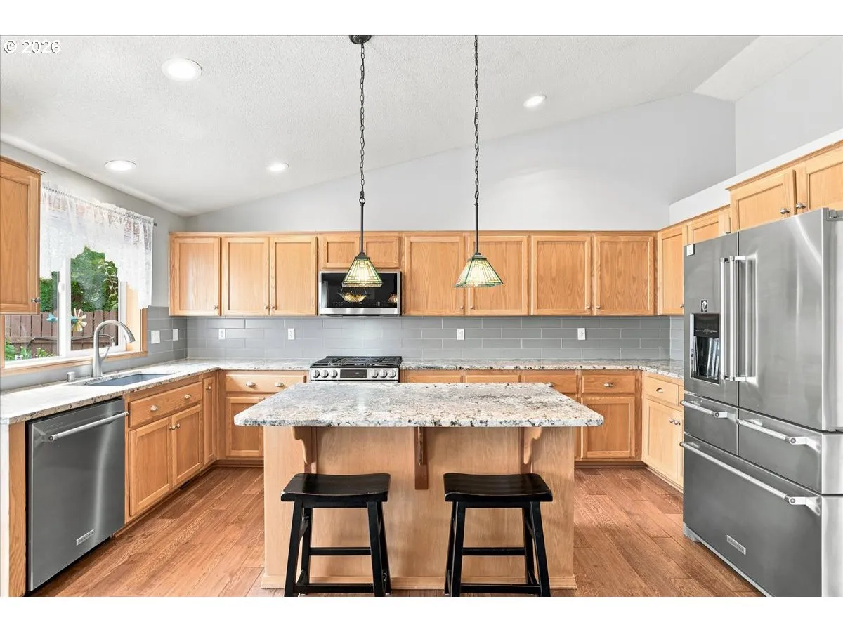 Kitchen-Island