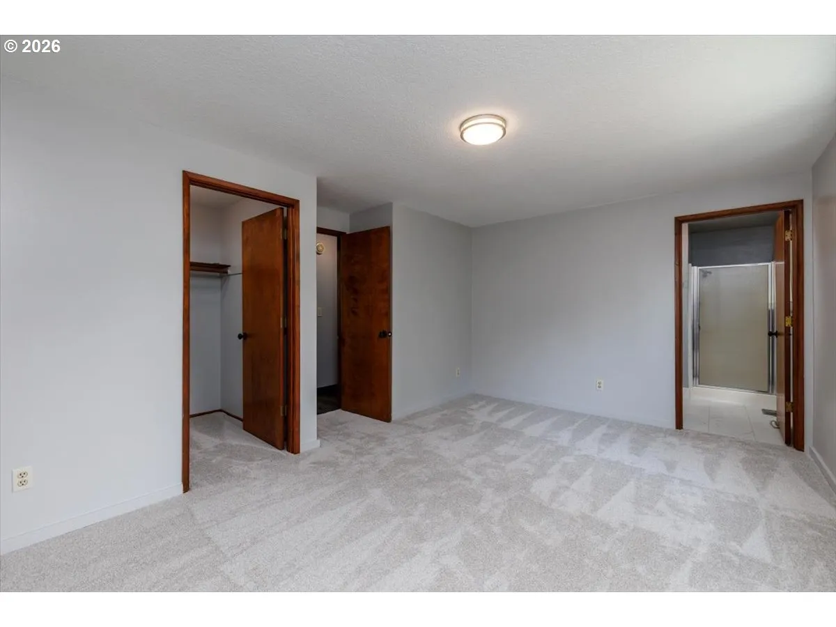 Primary Bedroom-Attached Bathroom