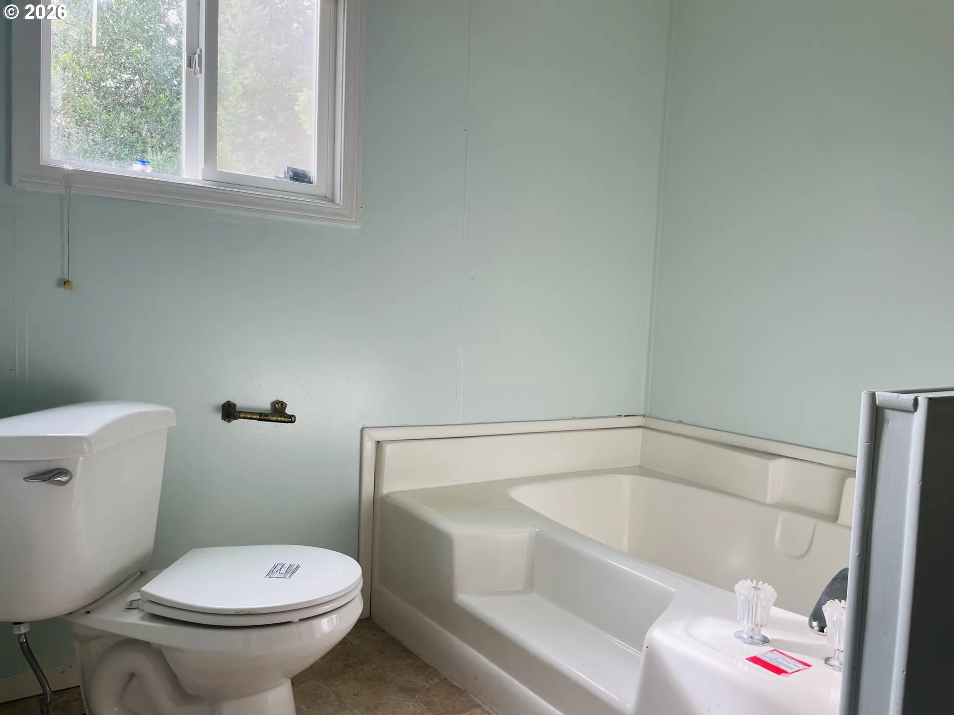Primary Bedroom-Attached Bathroom