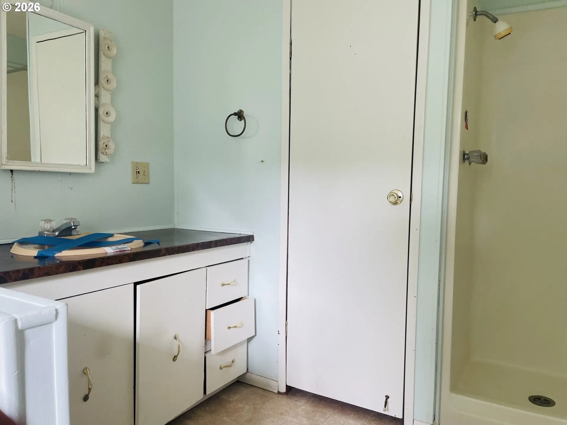 Primary Bedroom-Attached Bathroom
