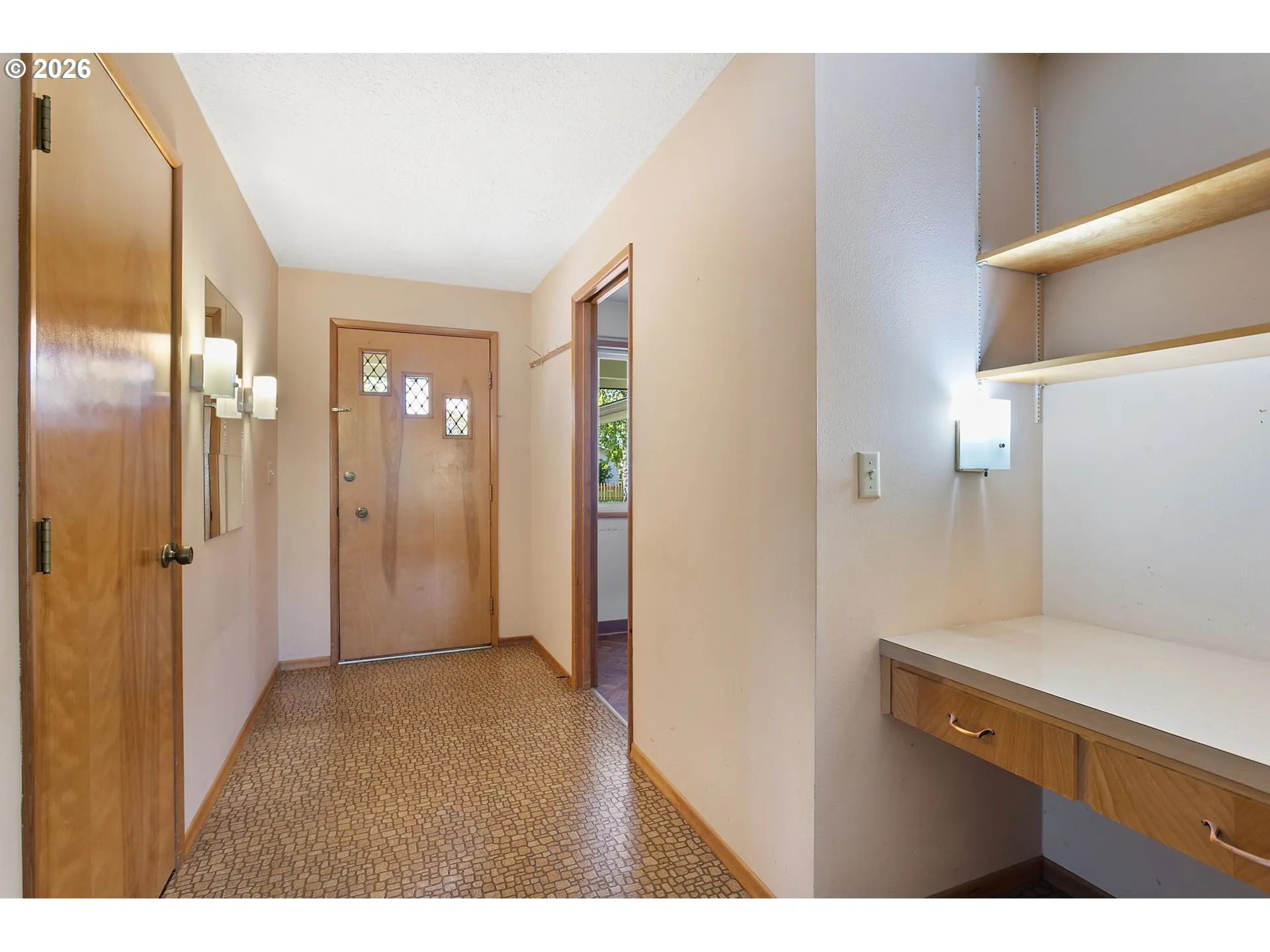 Entrance/Foyer