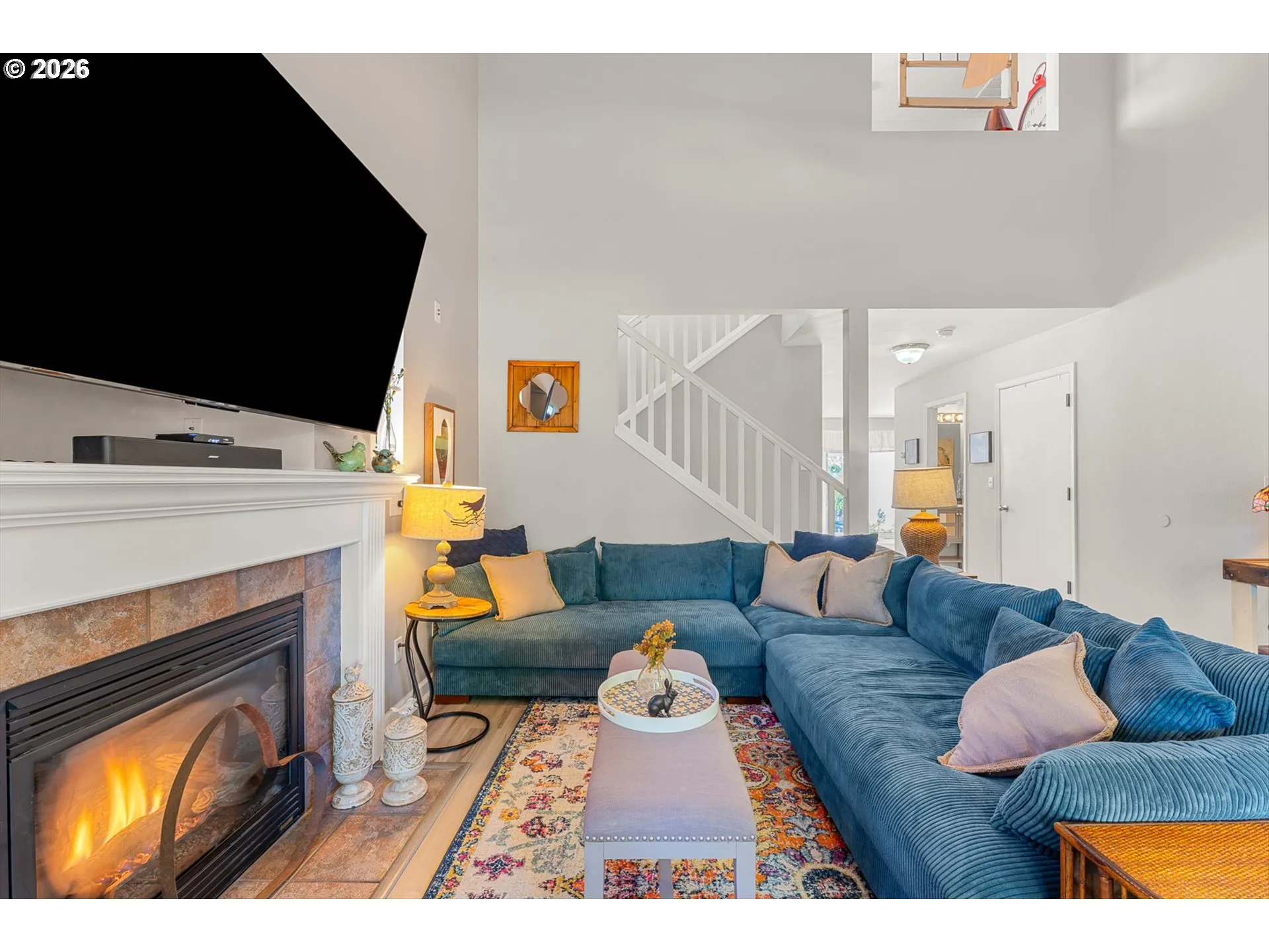 Living Room-Fireplace