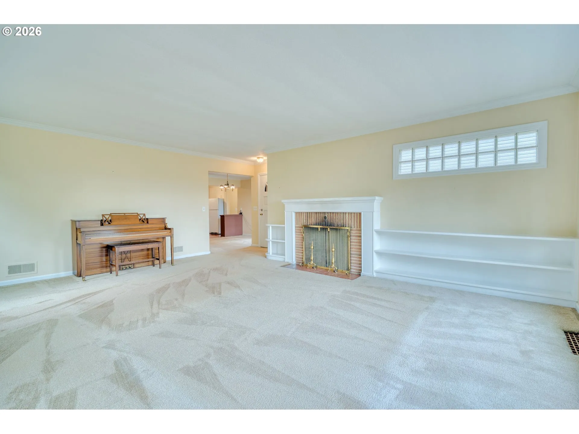 Living Room-Fireplace