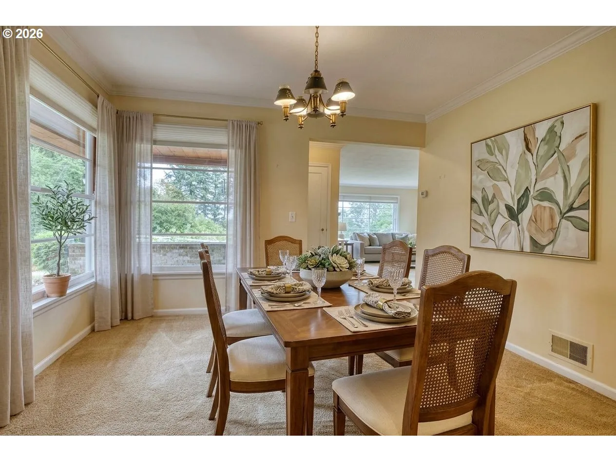 Dining Room-Formal