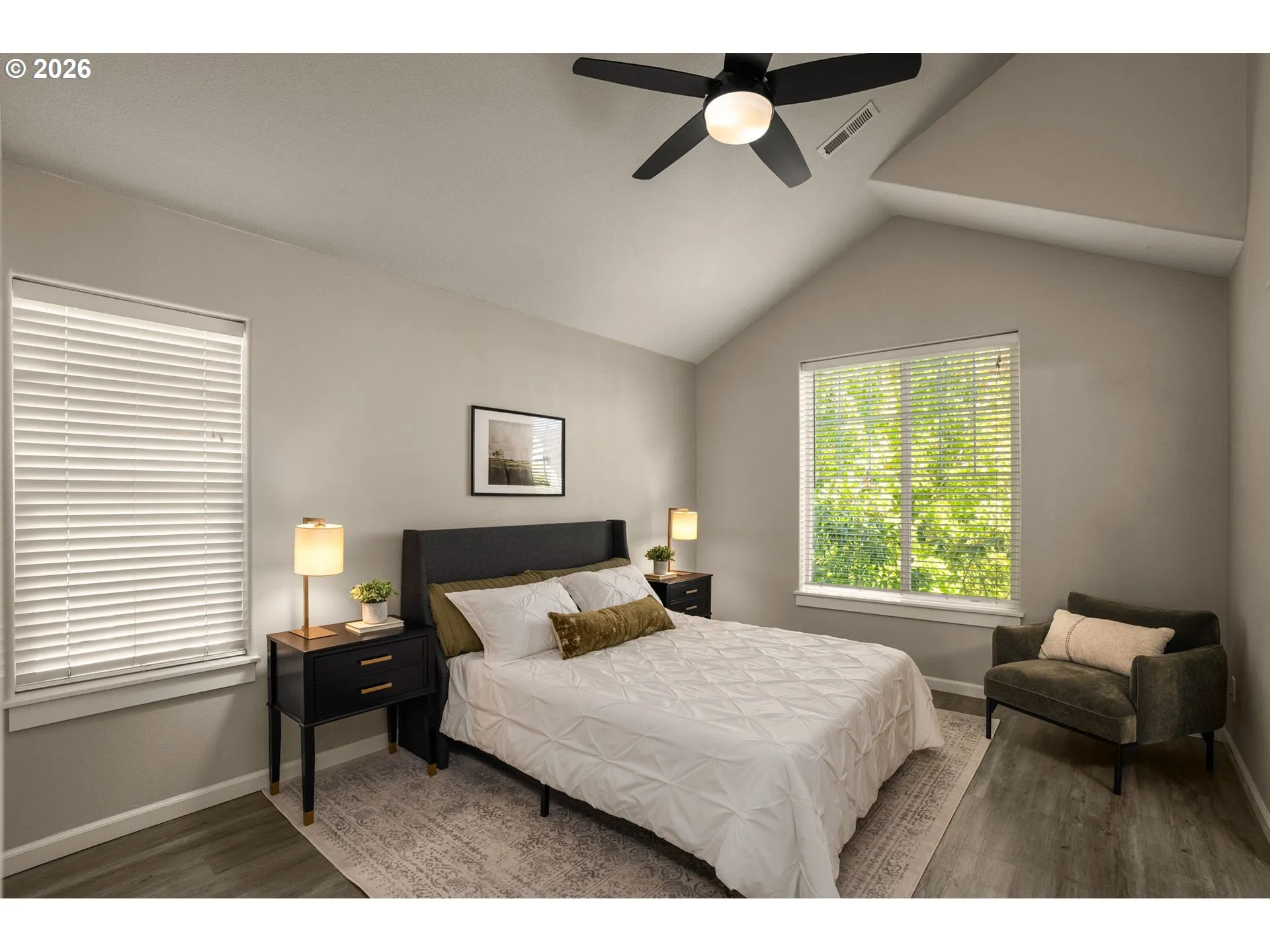 Bedroom, Owner's Suite-Vaulted Ceilings