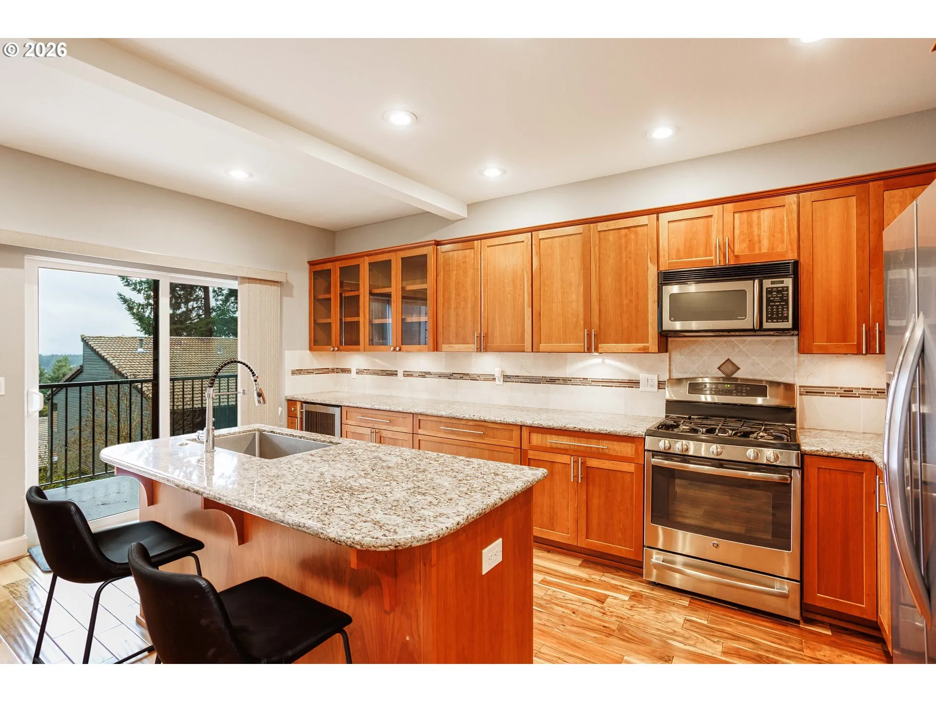Kitchen-Island