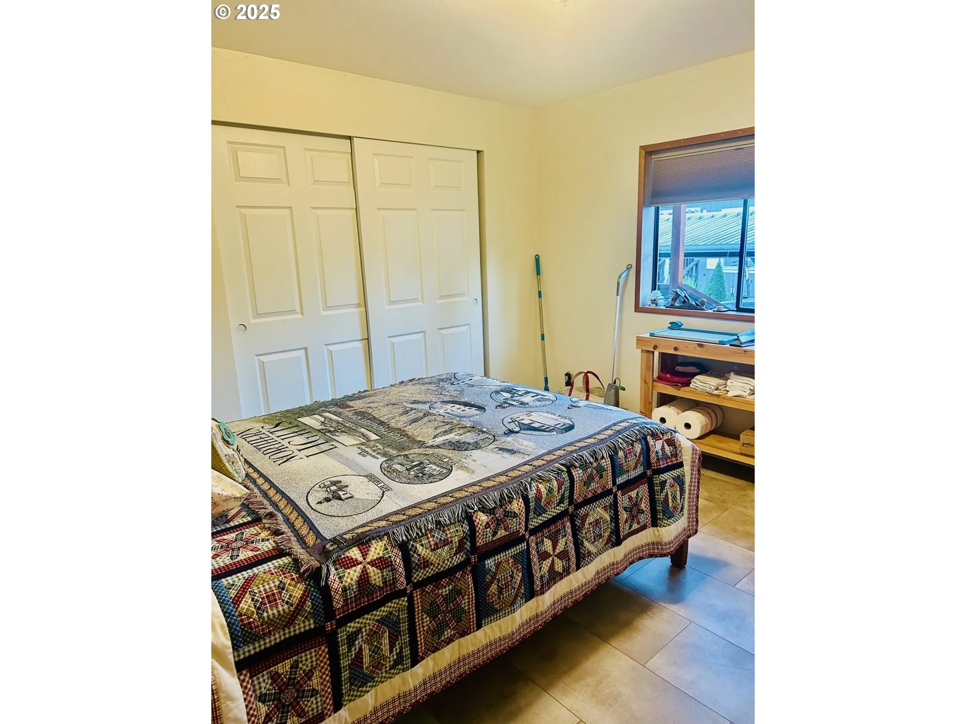 Bedroom-Guest