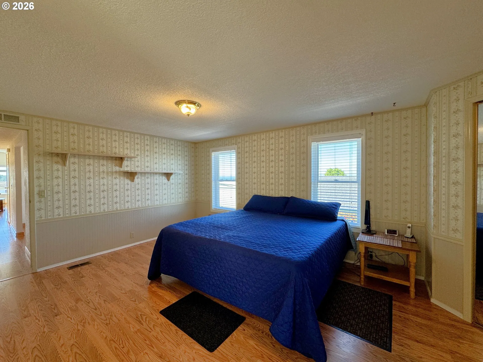 Bedroom, Primary