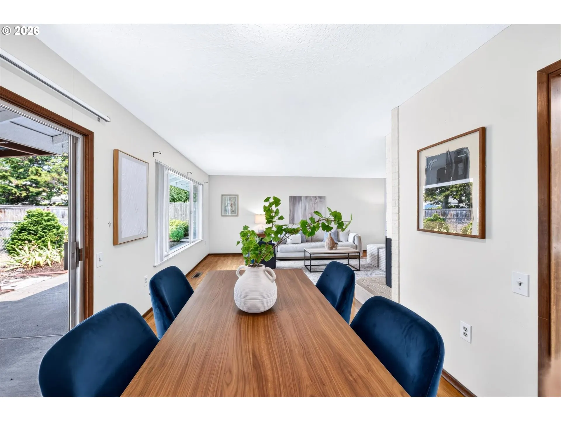 Living Room/Dining Room