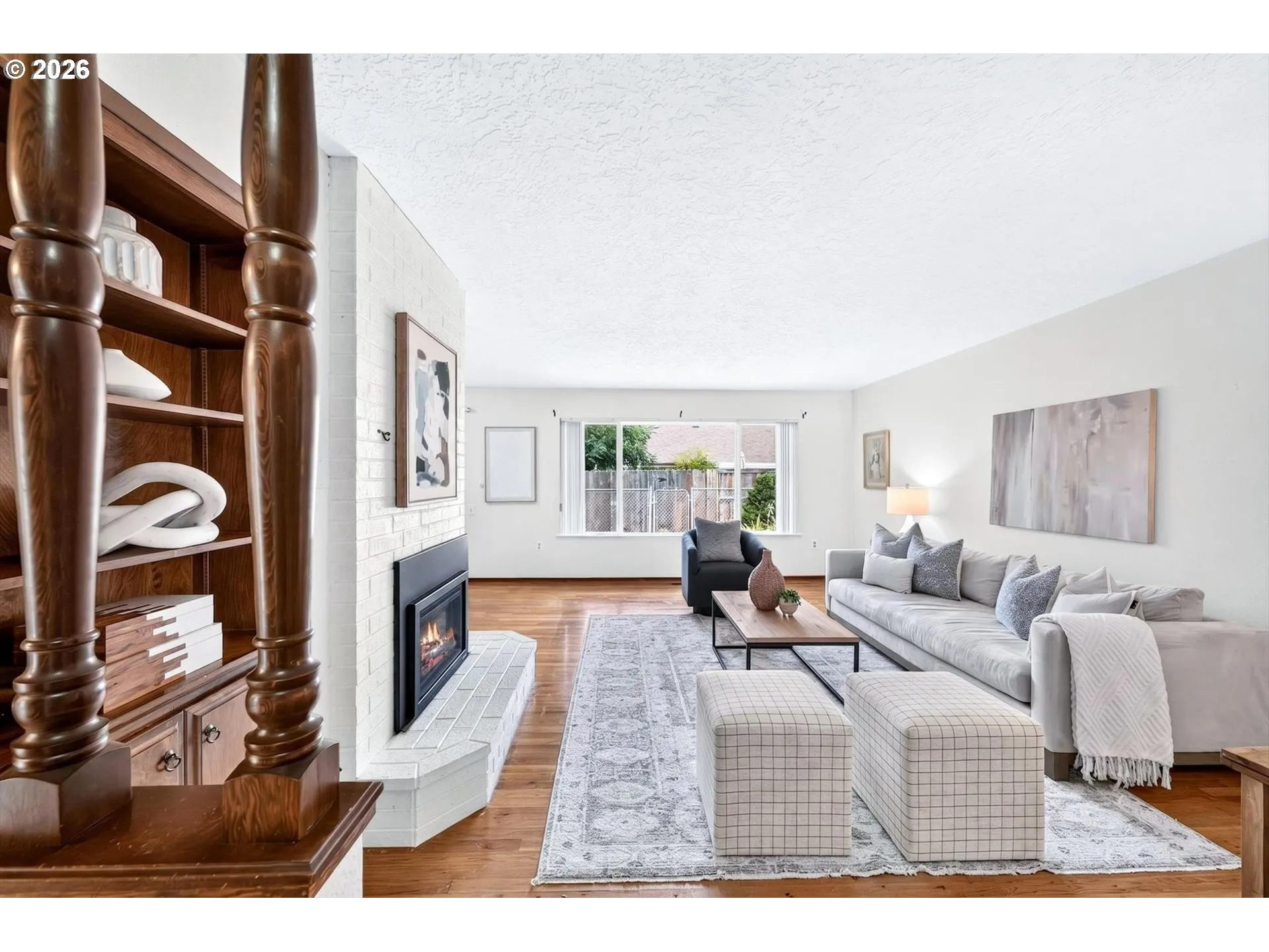 Living Room-Built-In Shelving