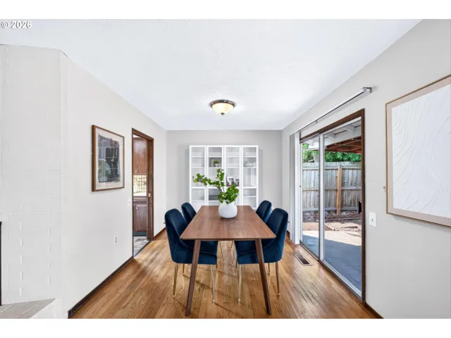 Dining Room-Formal