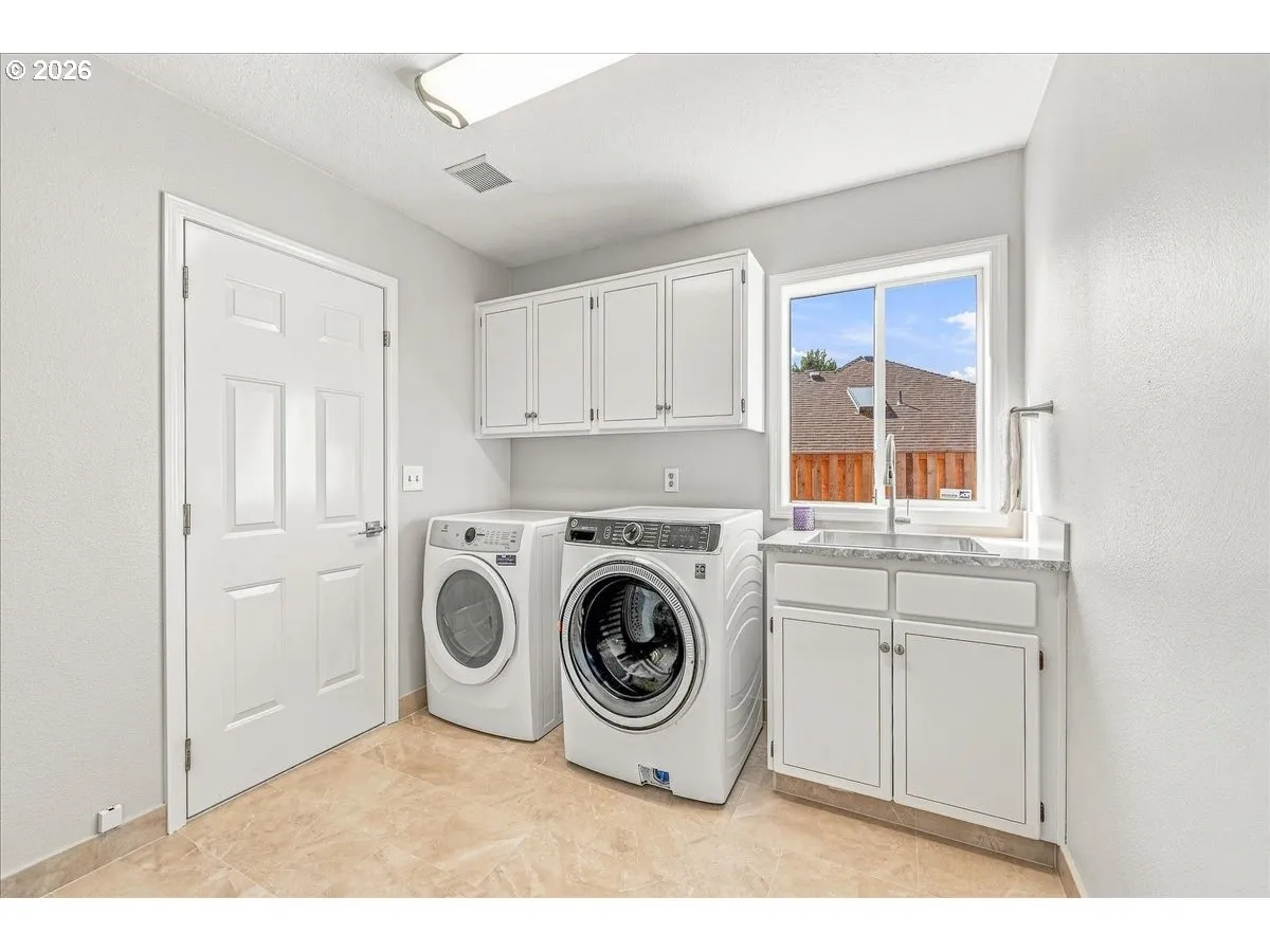 Laundry-Main