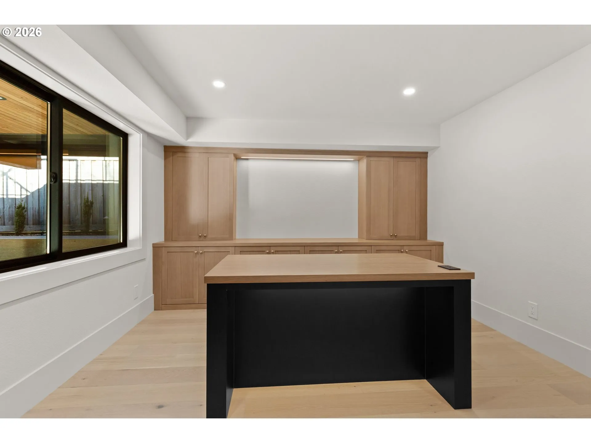 Den/Office-Lower