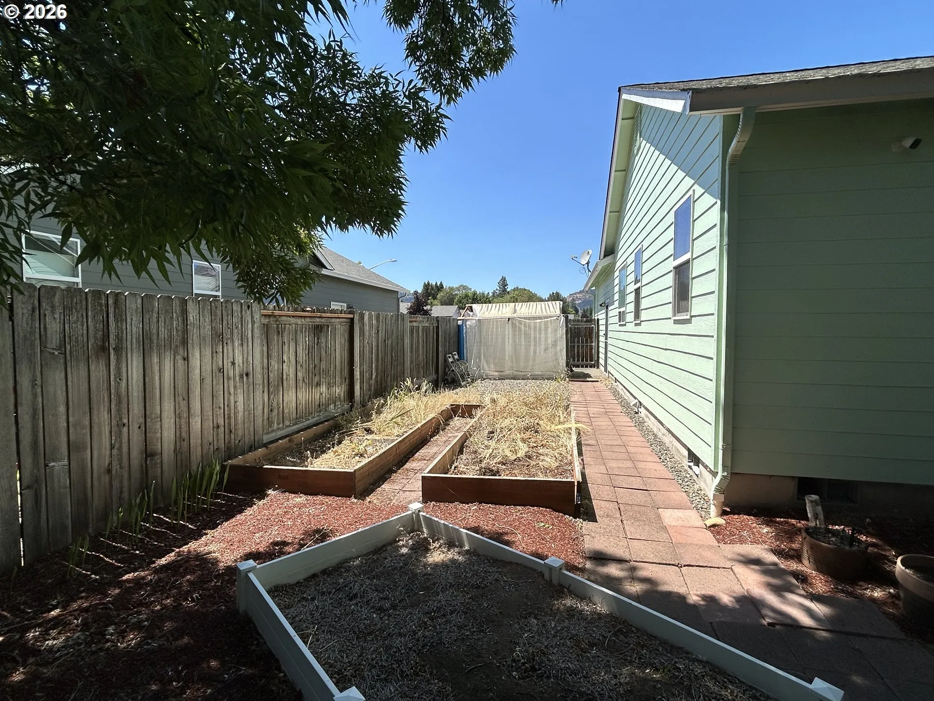 Yard-Side