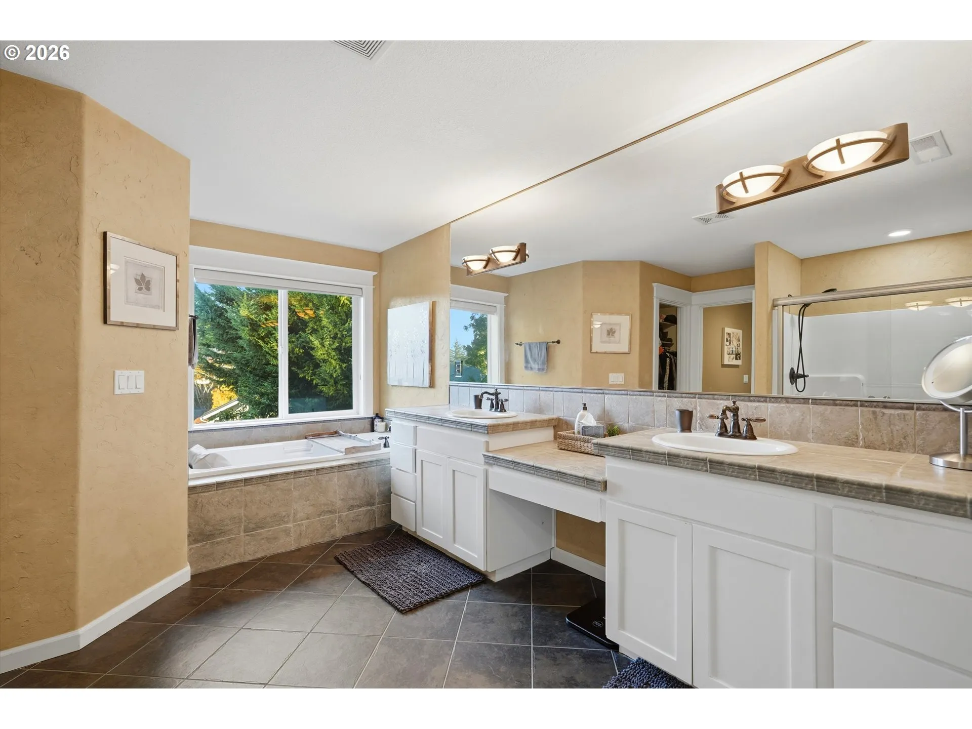 Owner's Suite Bathroom
