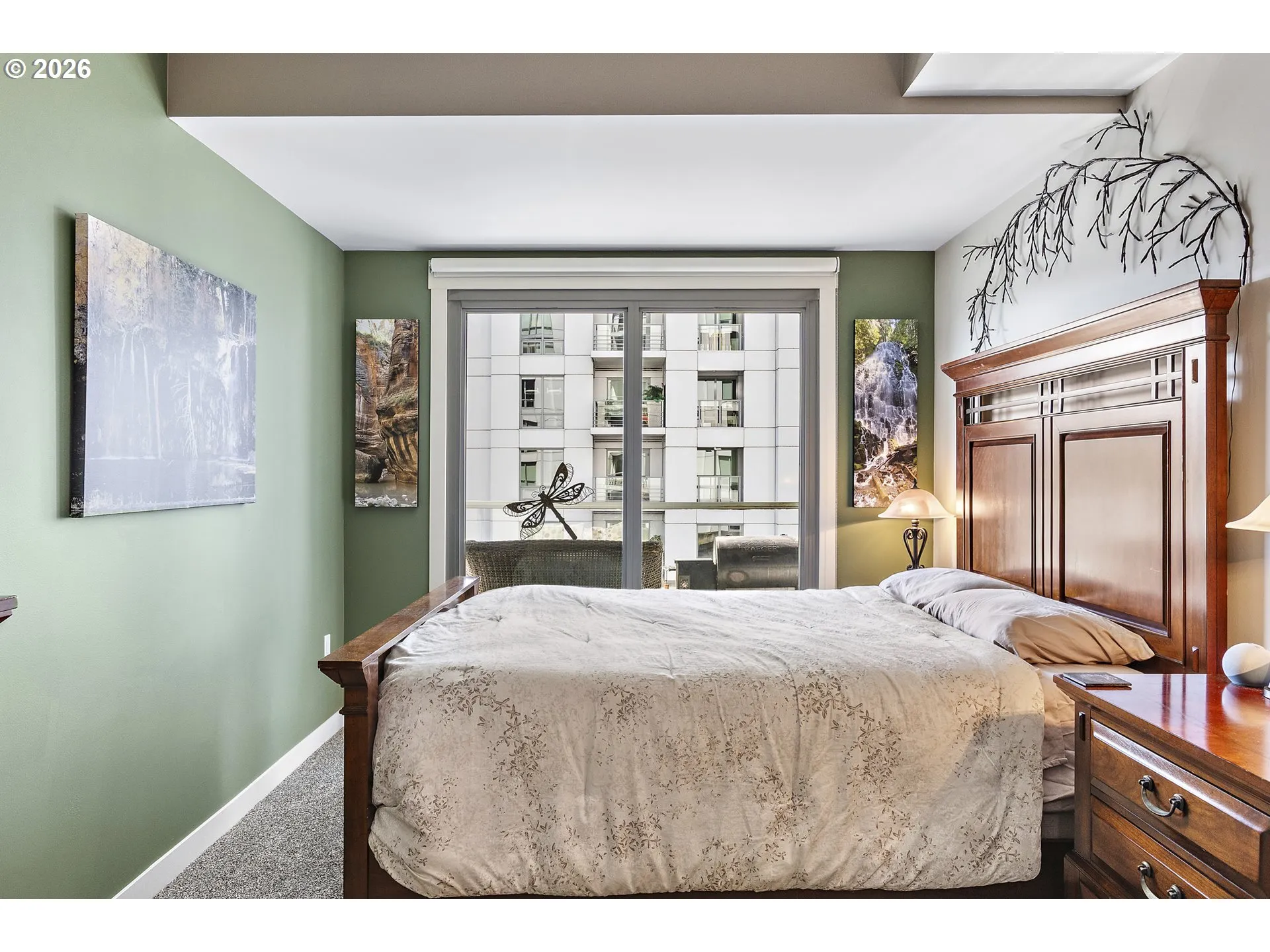 Bedroom, Primary