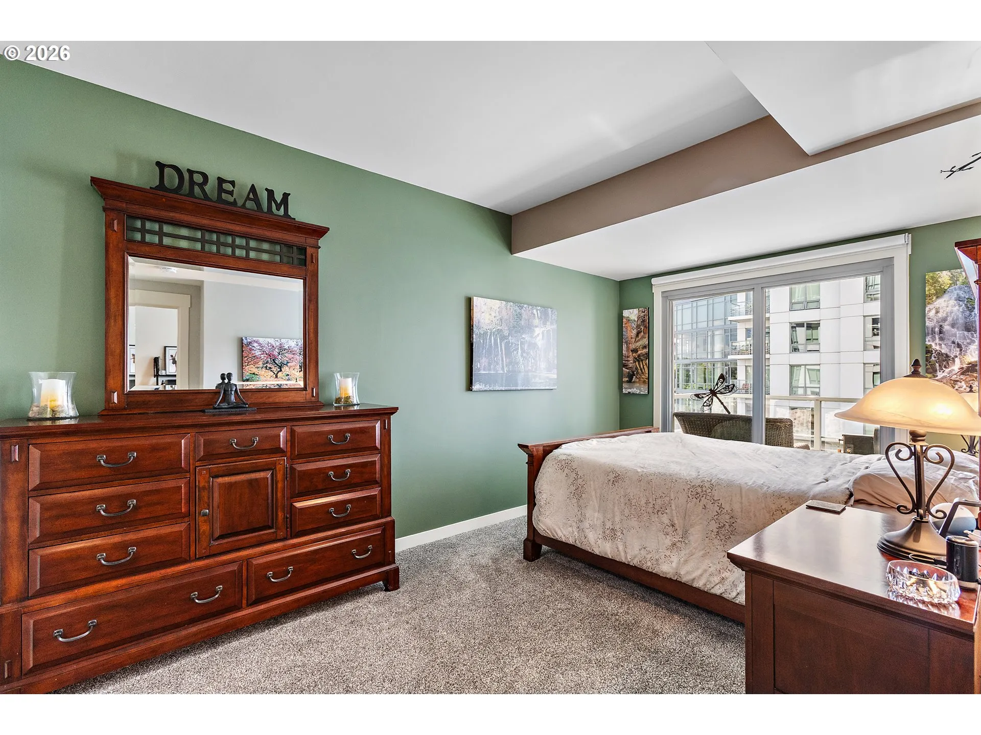 Bedroom, Primary