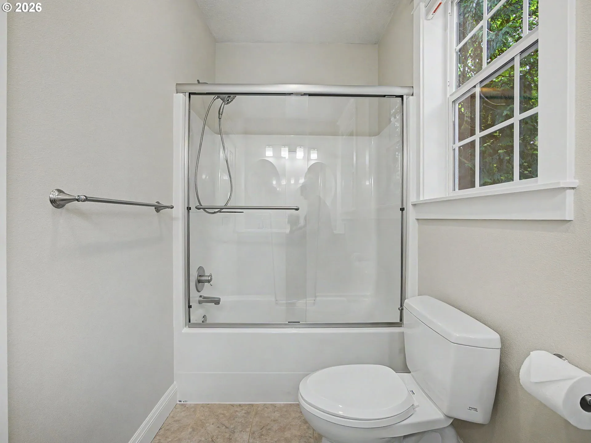 Bathroom-Upper