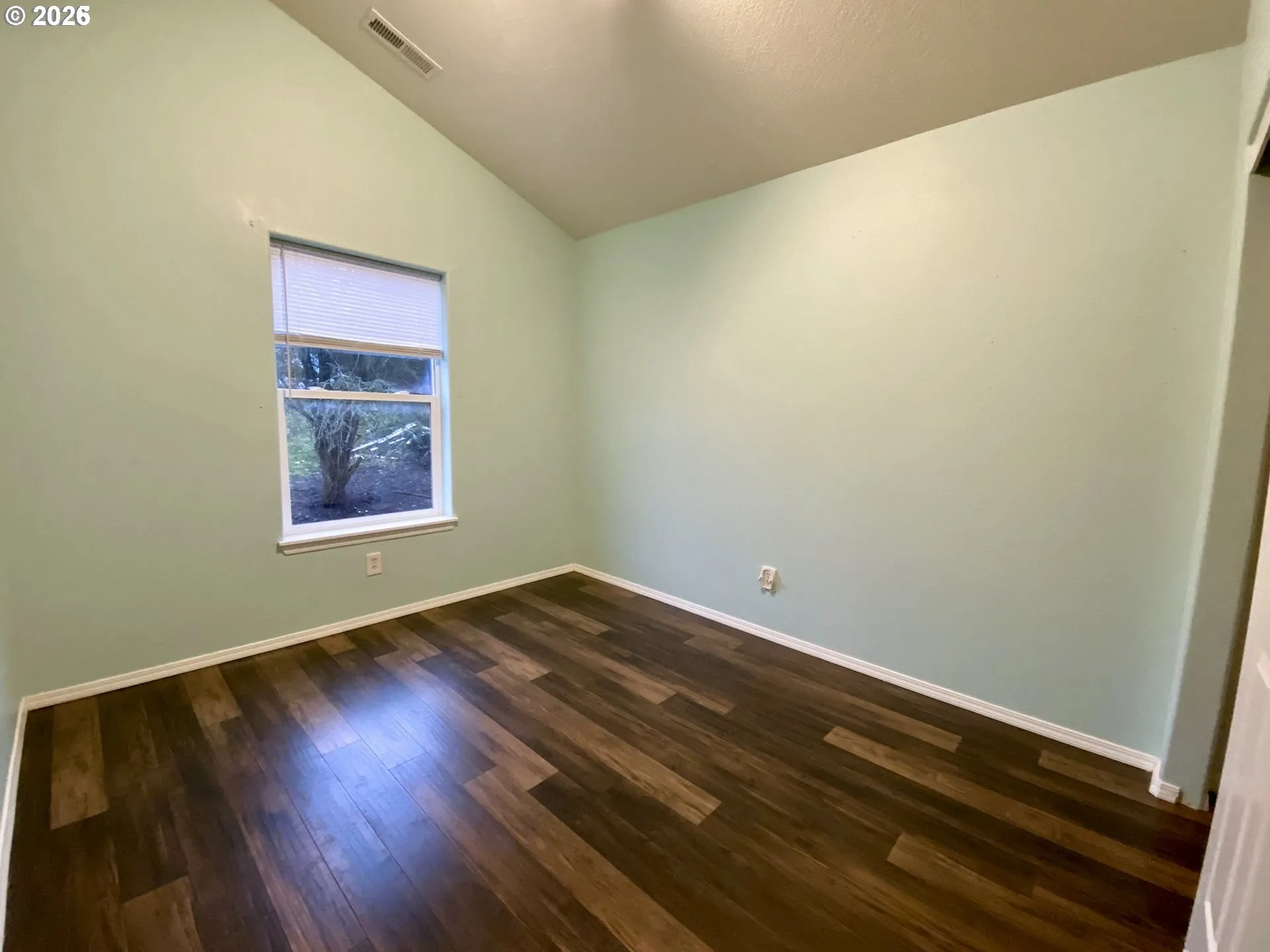 Bedroom-#2 Upper