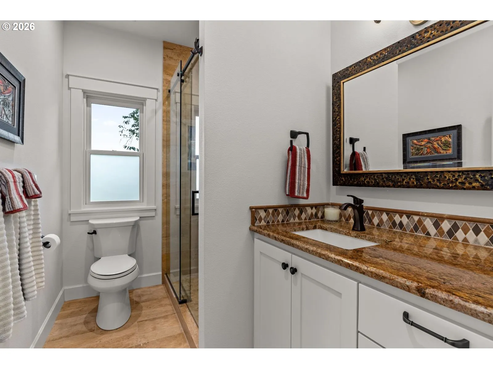 Bathroom-Upper