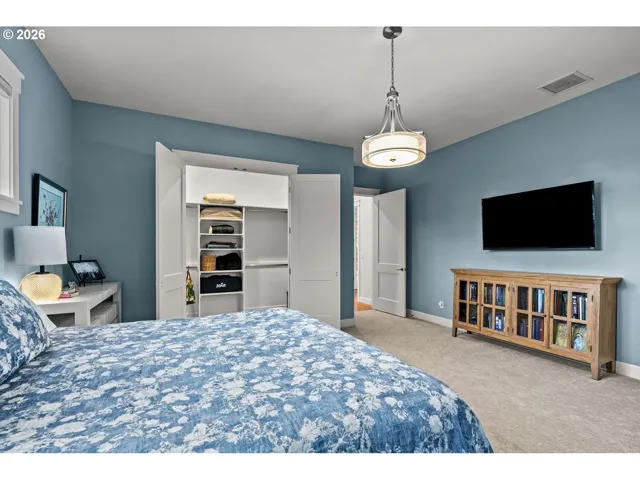 Bedroom-Main