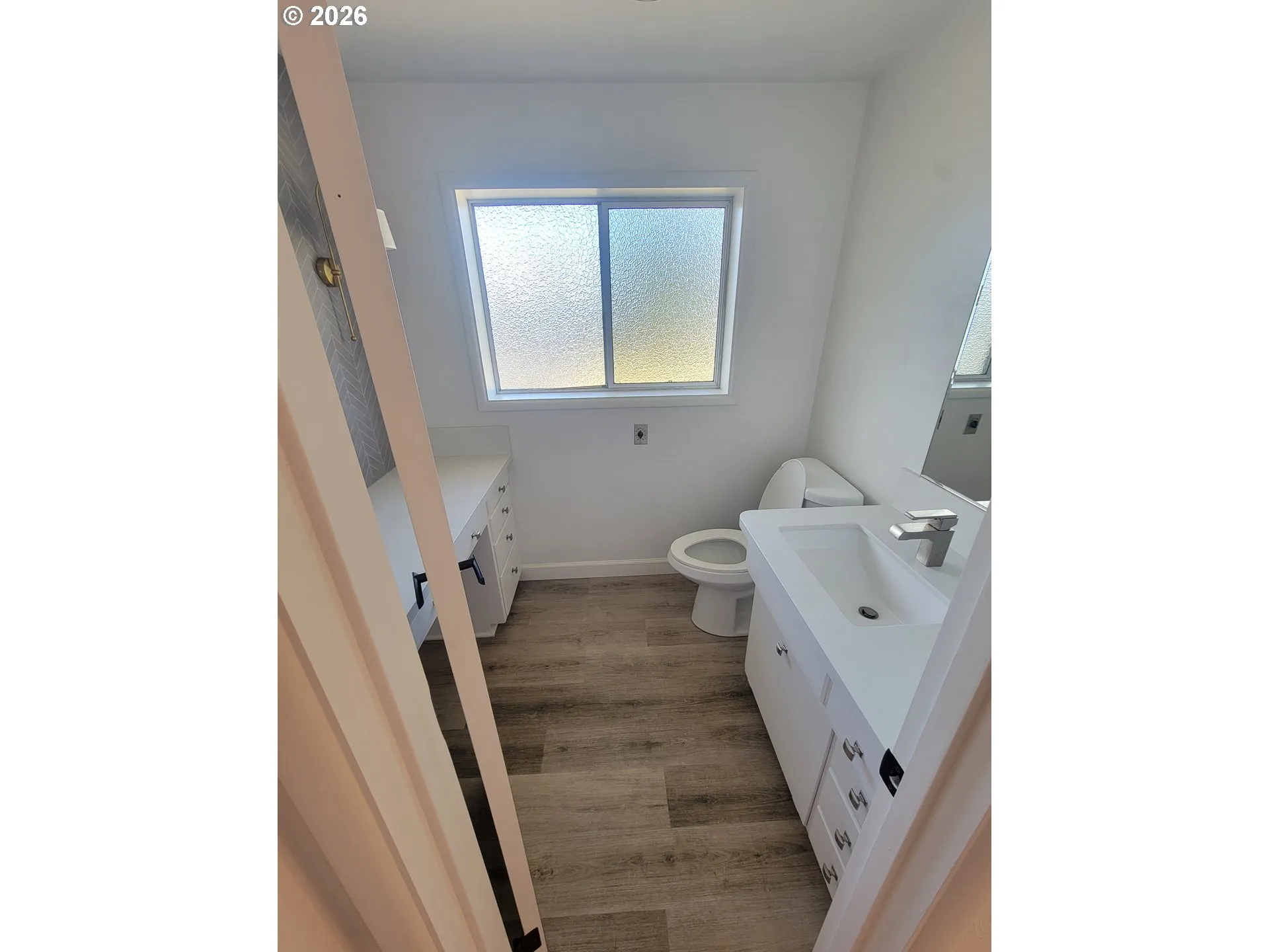 Bathroom, Attached-Lower